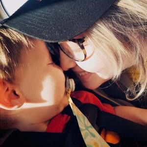 Meet your Posher, Victoria